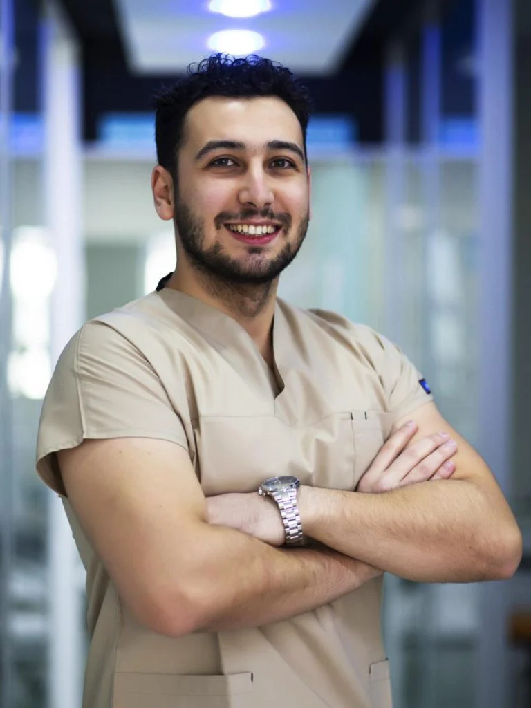 Dr. Mehmet Can Özbülüç